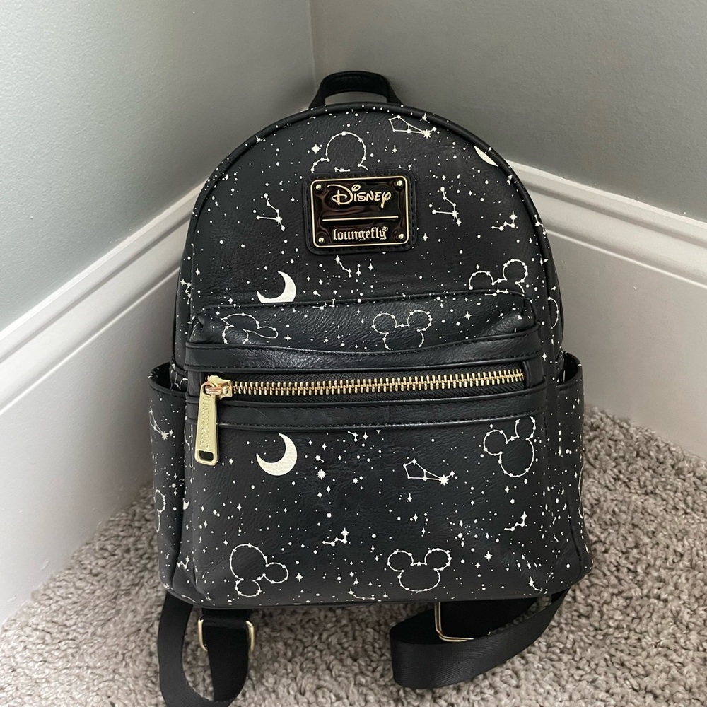 EUC Disney Glow in the Dark Mickey Loungefly